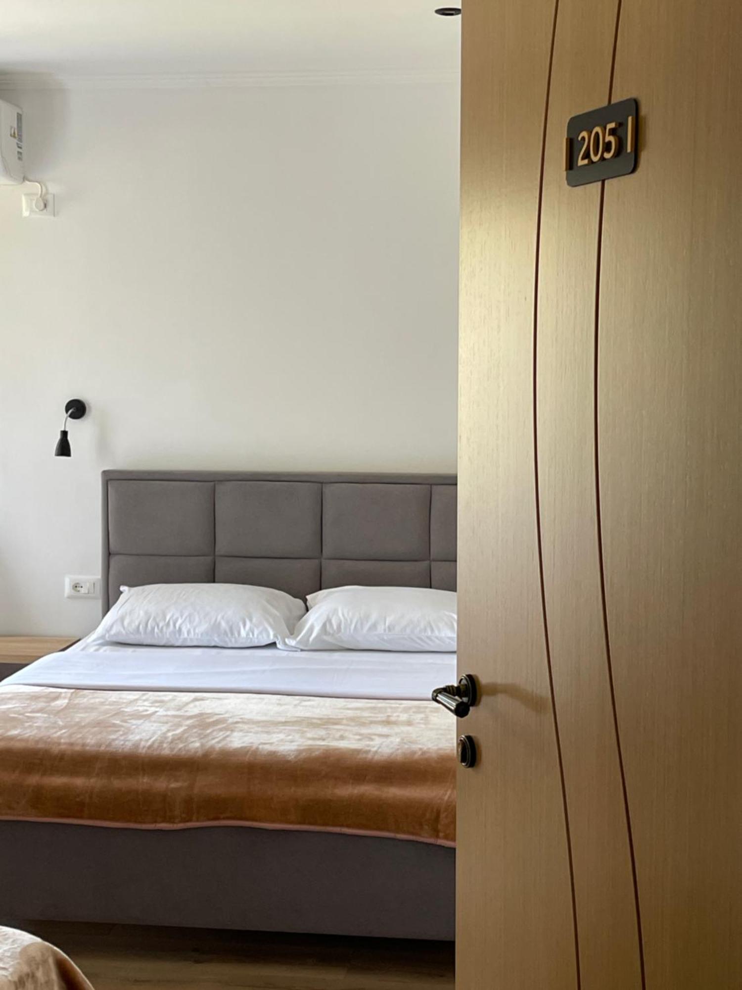Kutal Park Inn Hotel Πρεμετή Εξωτερικό φωτογραφία